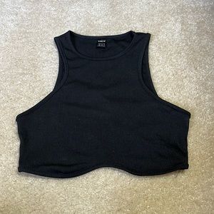black cropped tank